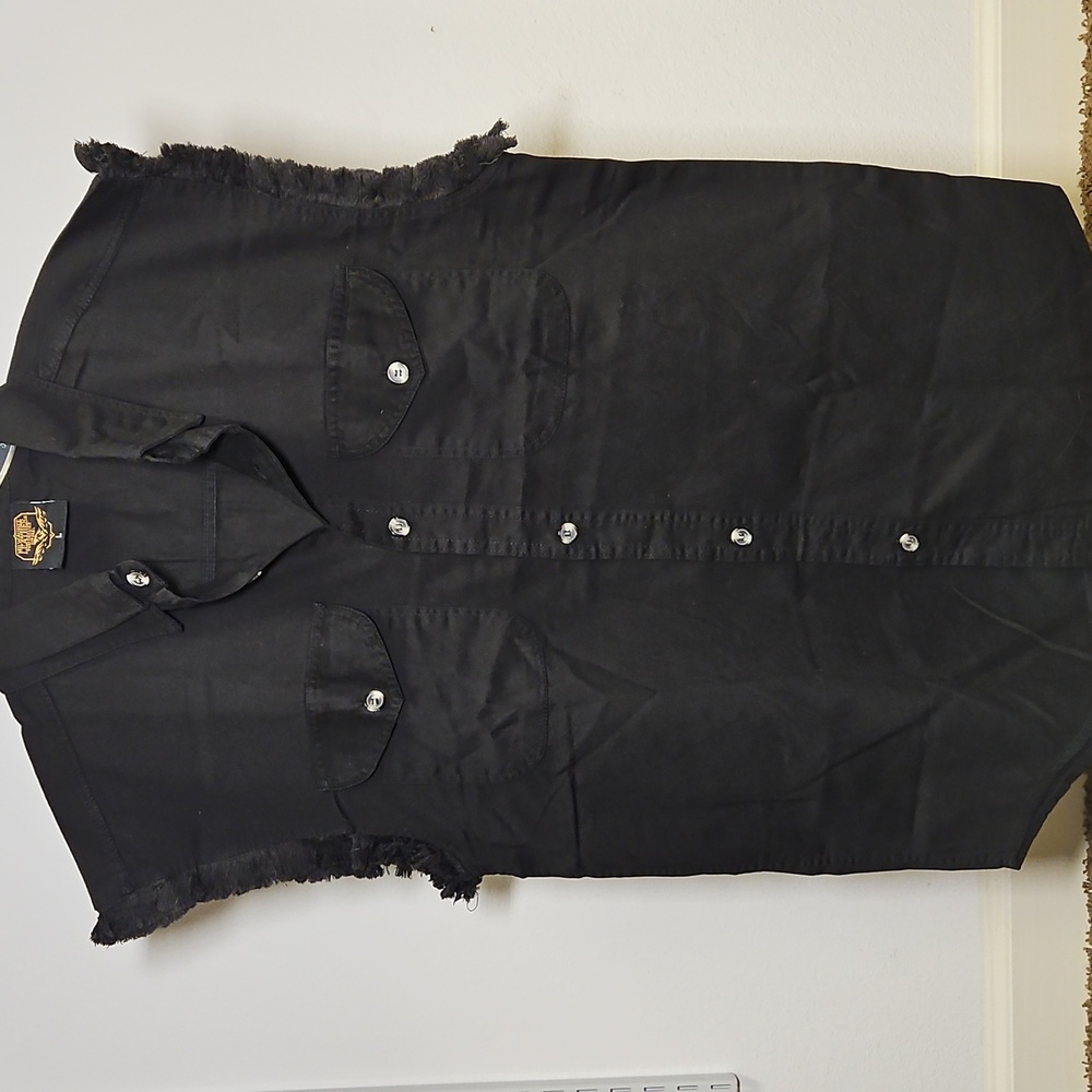 Milwuakee Leather | Men's Black Sleeveless Button-Down | L